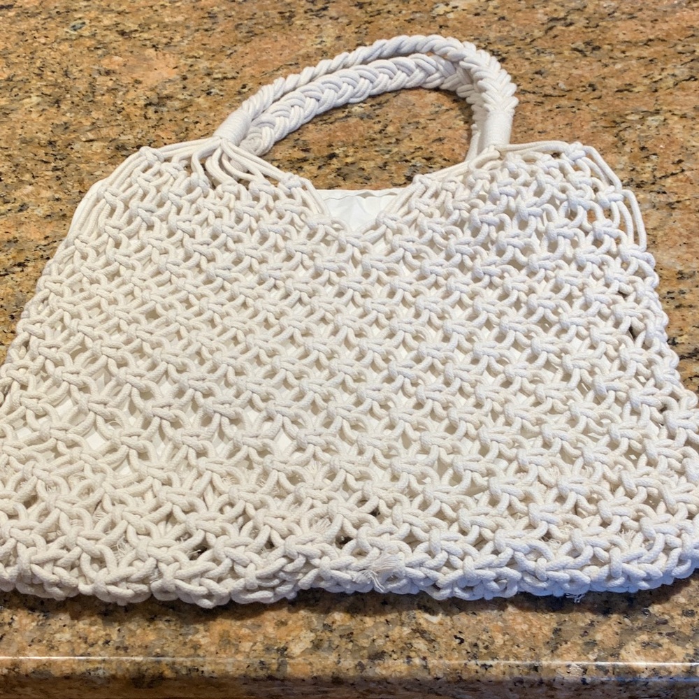 Crossi Elegant Cream Woven Tote Bag